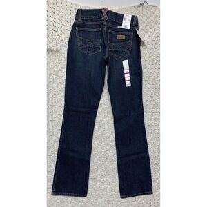 NWT Wrangler Women Jeans‎ Premium Patch 1/2X34 Bootcut Low-Rise Blue Denim Pink